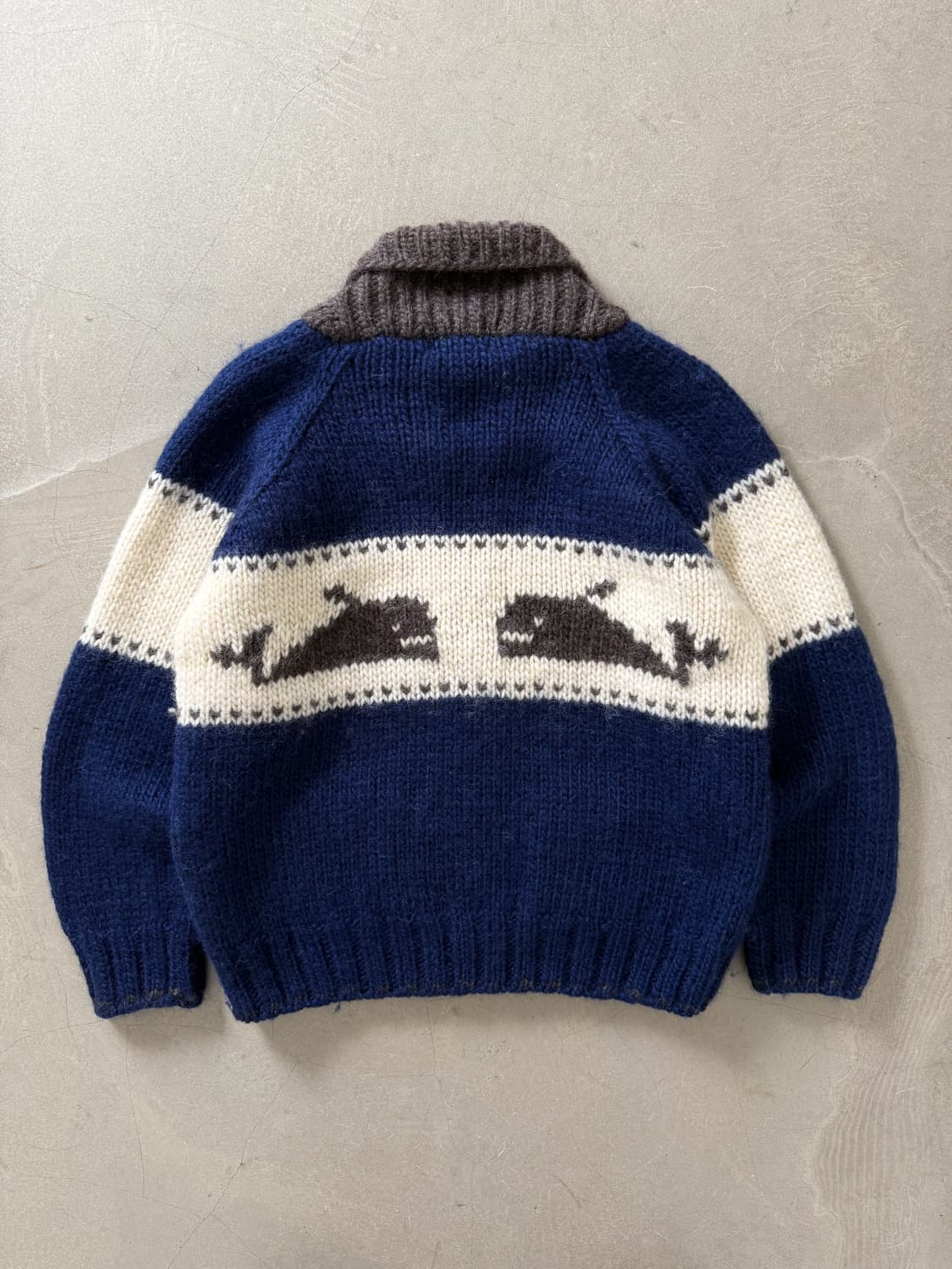 First Down Whale Cowichan Sweater 상품이미지4