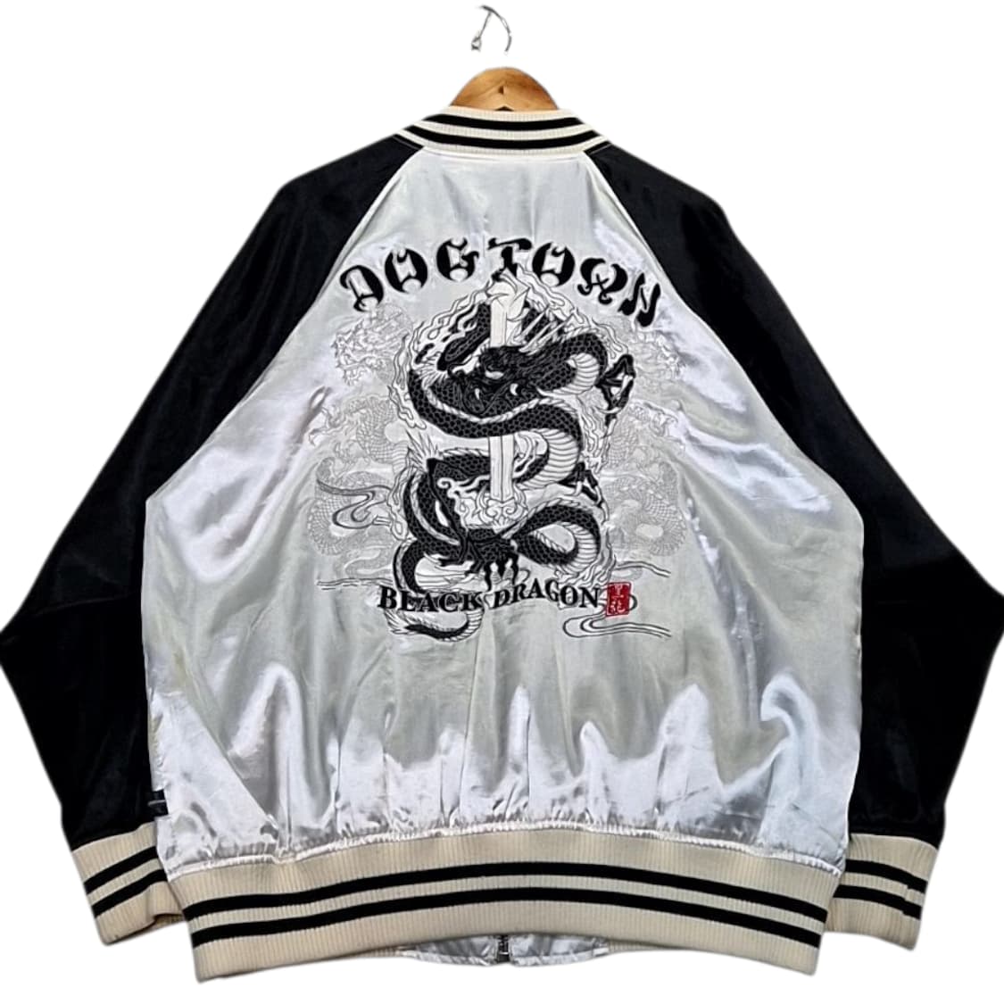 Dog Town 도그타운 블랙드래곤 스카잔 자켓 상품이미지2