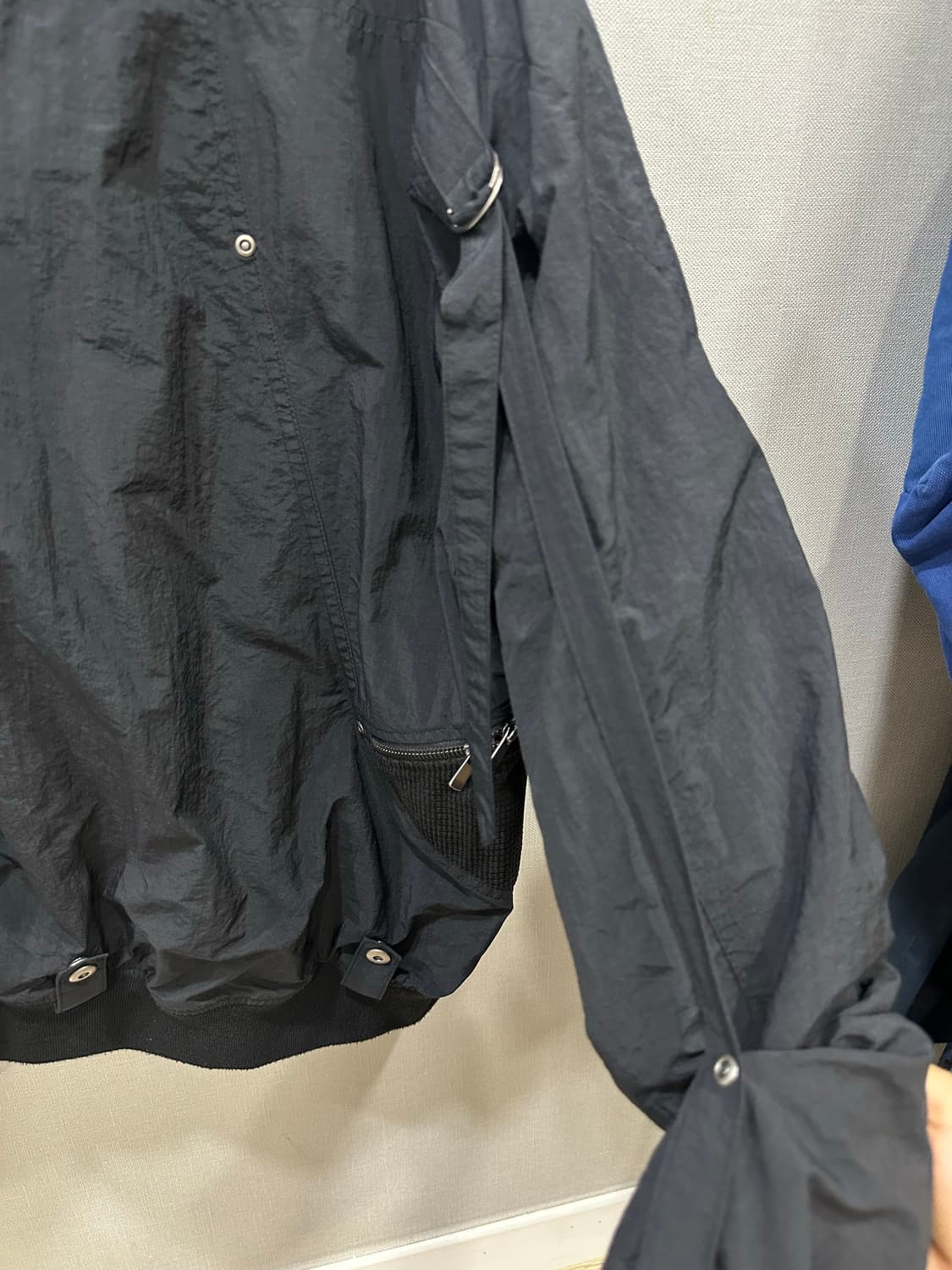 코드 CORD 멀티 펑셔널 짚 풀오버 자켓_BK M size 상품이미지5