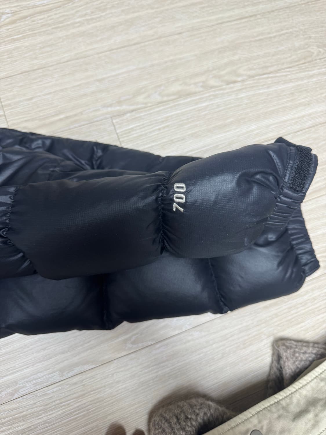 노스페이스 눕시 700 패딩 상품이미지2