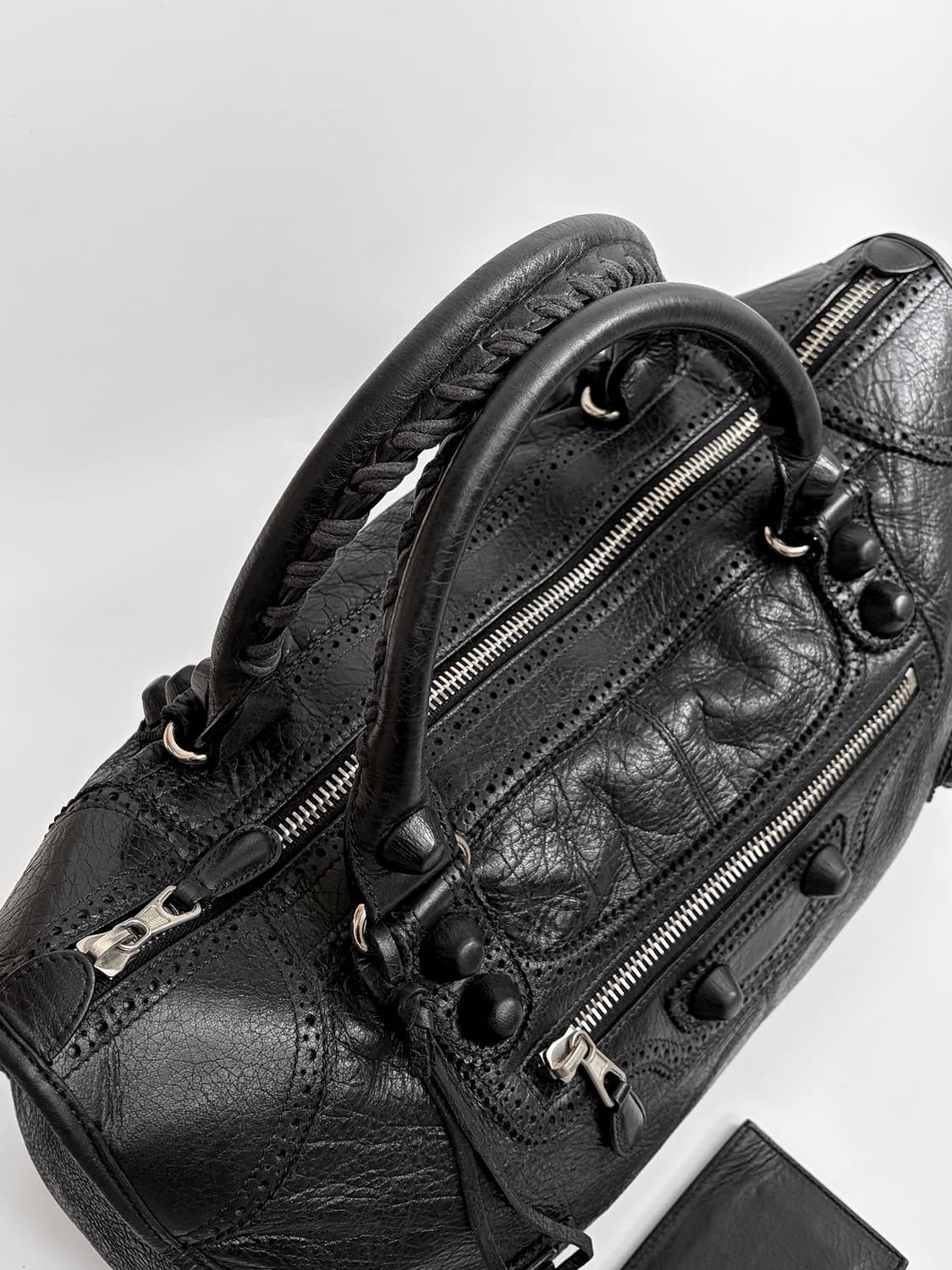 발렌시아가 클래식 커버징 워크백 판매합니다. 상품이미지5