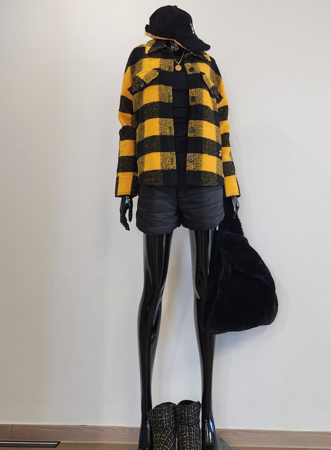 쥬시쥬디 셔츠형 겨울자켓 상품이미지4