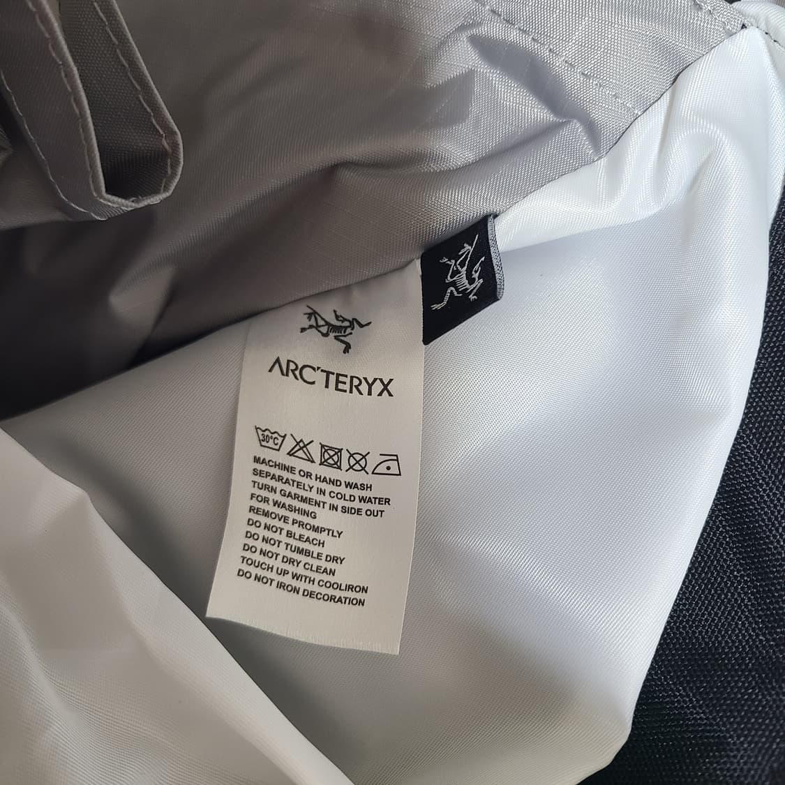 아크테릭스 캐리어 45L 토트백 가방 ( 새제품 ) 상품이미지7