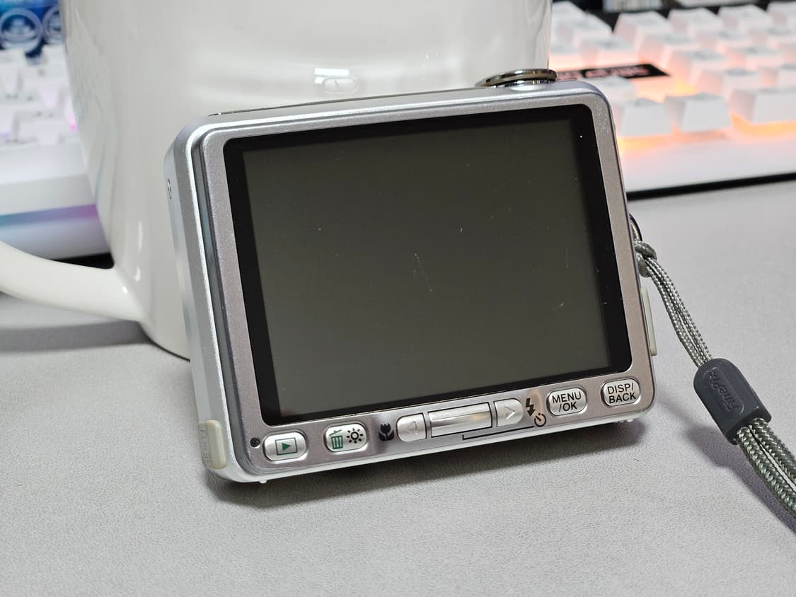 후지필름 파인픽스 v10 오렌지 디카 상품이미지5