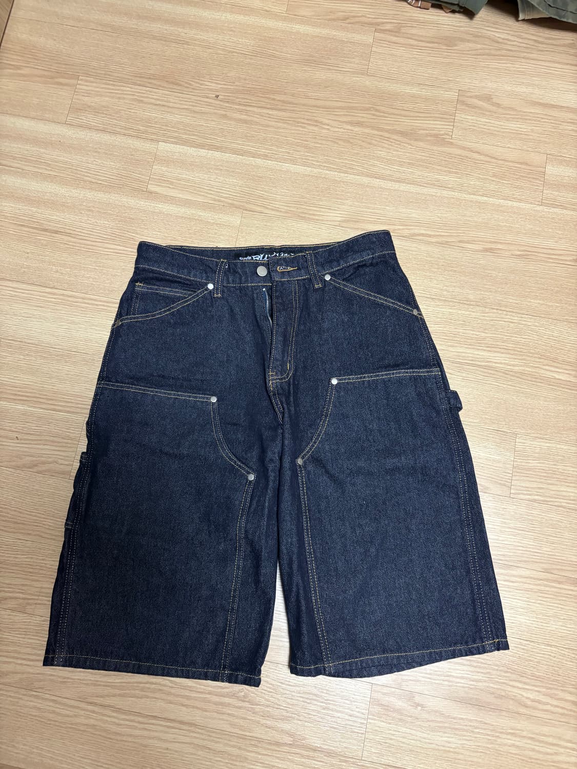 스웨이드 데님 버뮤다팬츠 상품이미지1