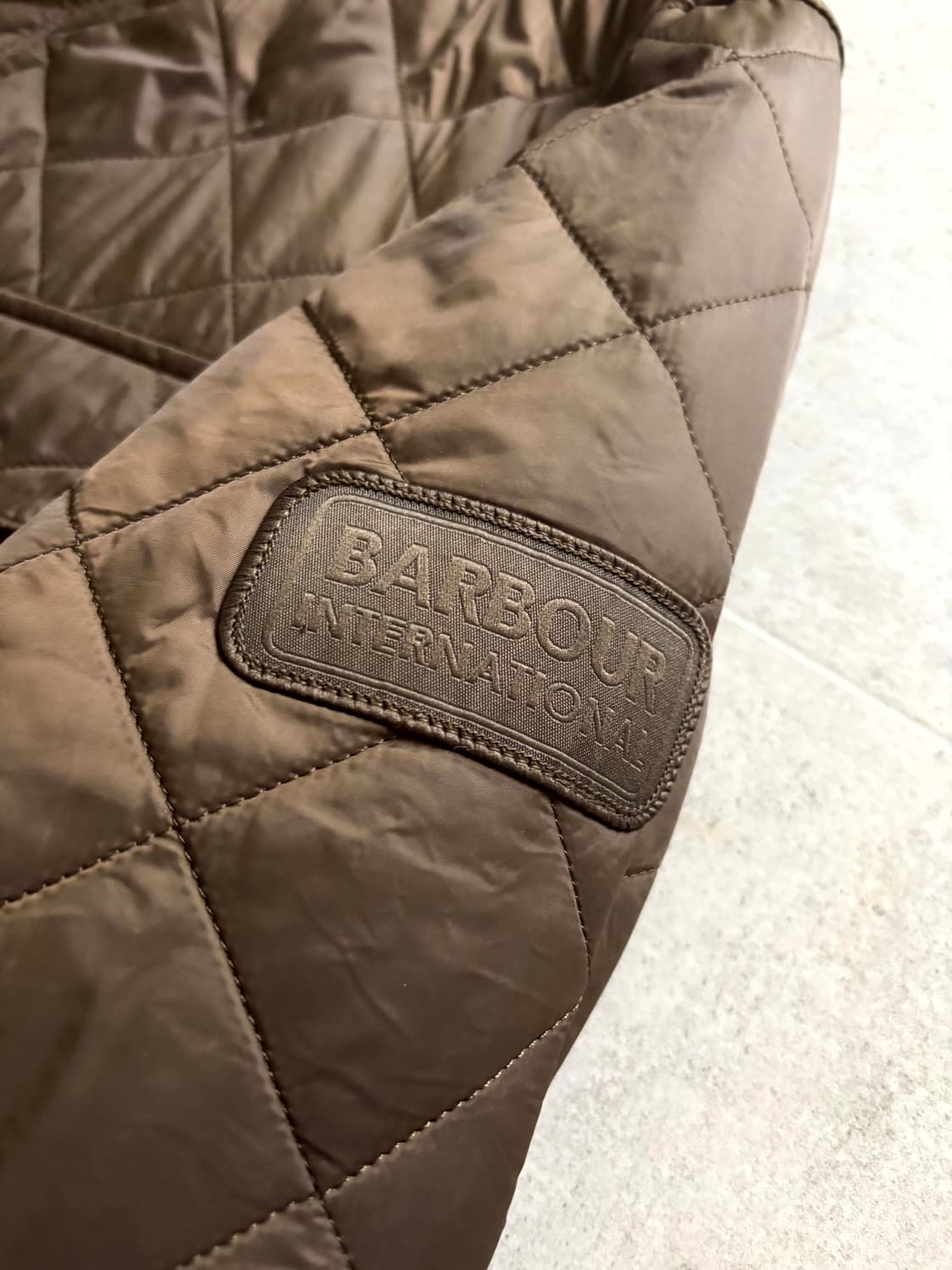 바버 인터네셔널 Ariel 퀼팅 자켓 L(100~103) 상품이미지3