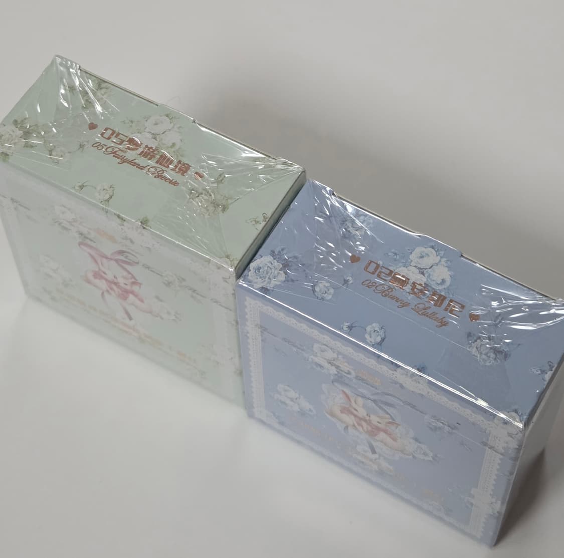 미개봉새상품) 플라워노즈 버니가든 컬렉션 엠보싱 블러셔 5호 상품이미지8