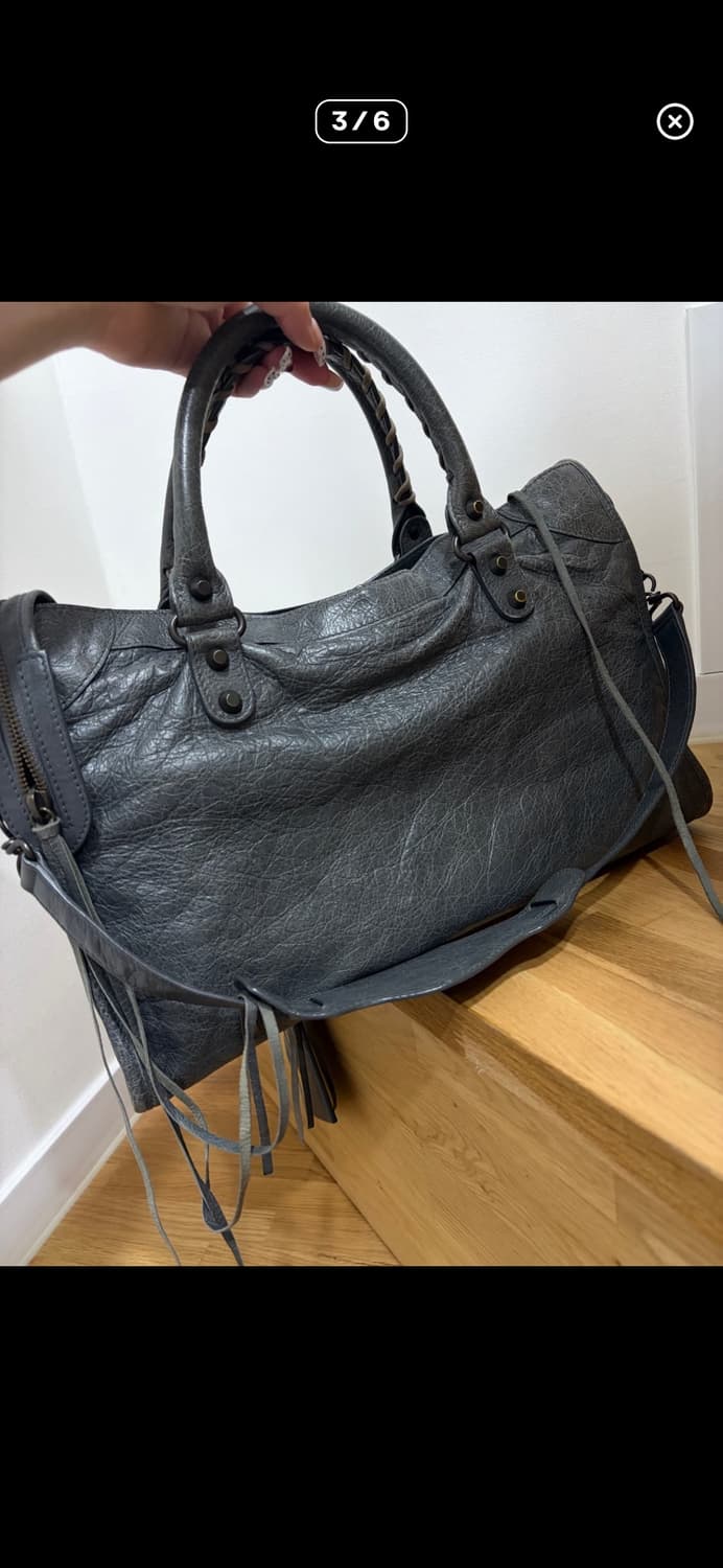 발렌시아가 모터백 미디움 그레이 상품이미지3