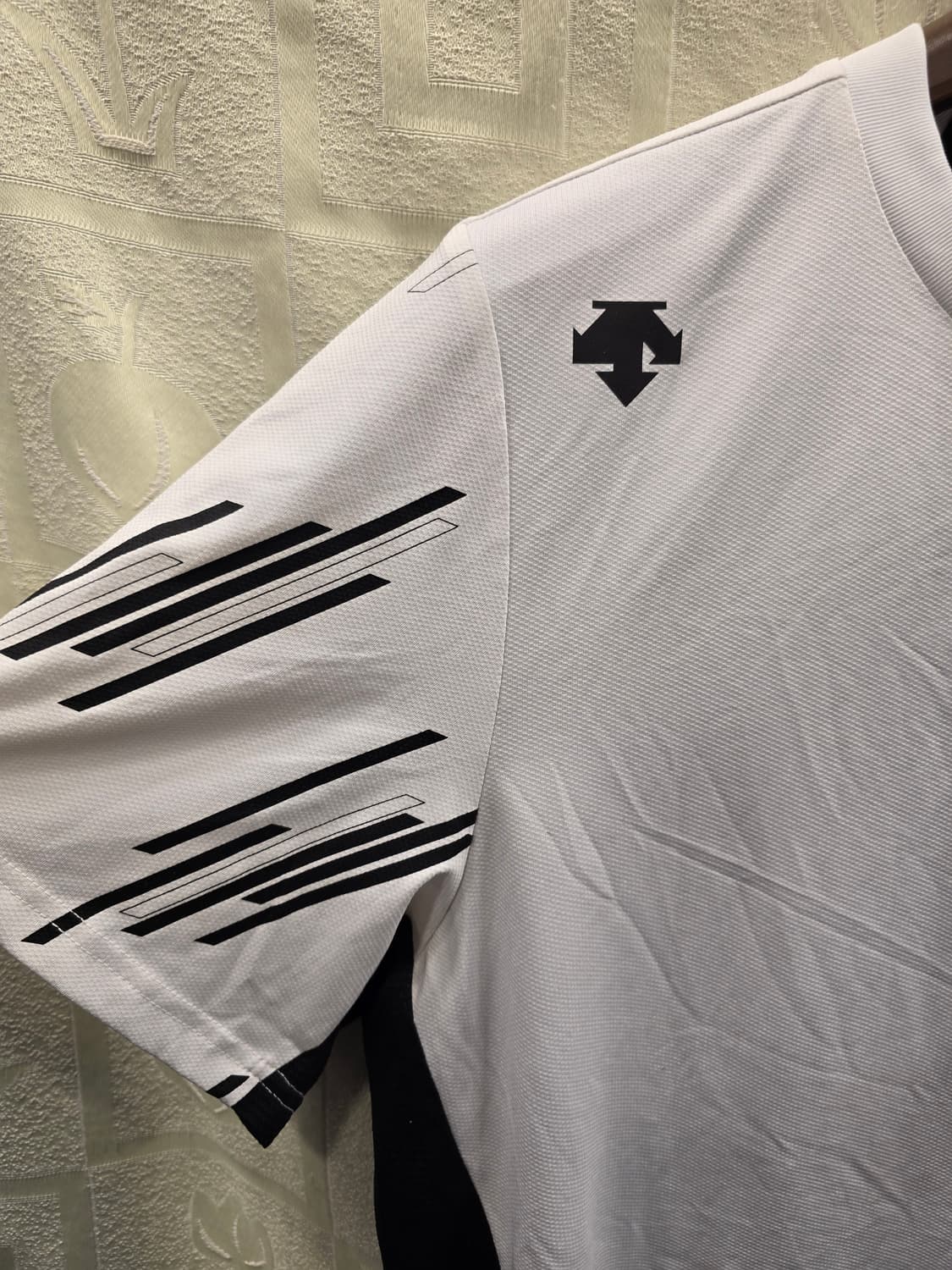 데상트 국가대표 기능성 반팔티 XL(105) 상품이미지3