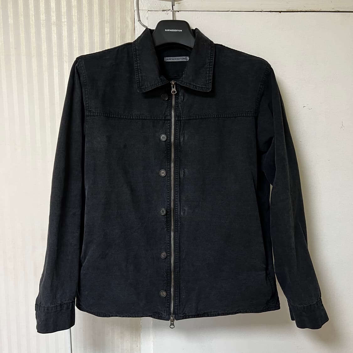 서피스에디션 버튼 셔츠 자켓 블랙 M사이즈 상품이미지4