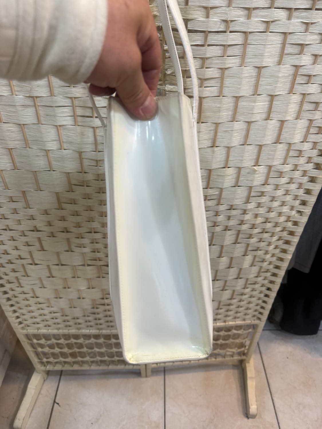 정품 프라다 애나멜 쇼퍼백 팝니다 상품이미지5