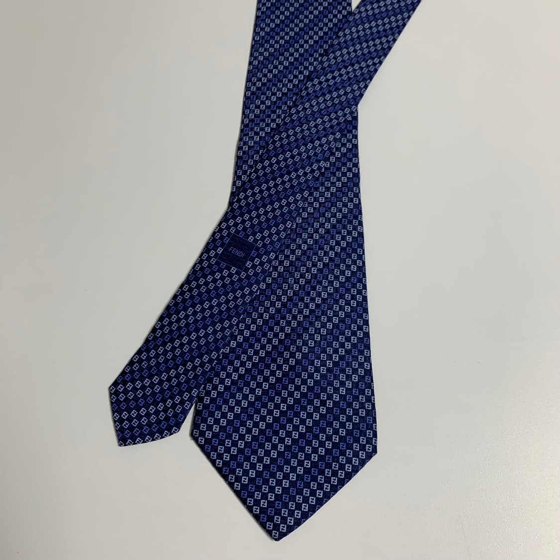 펜디(FENDI) FF스몰로고 모노그램 명품 신형넥타이 최상급 A+ 상품이미지3