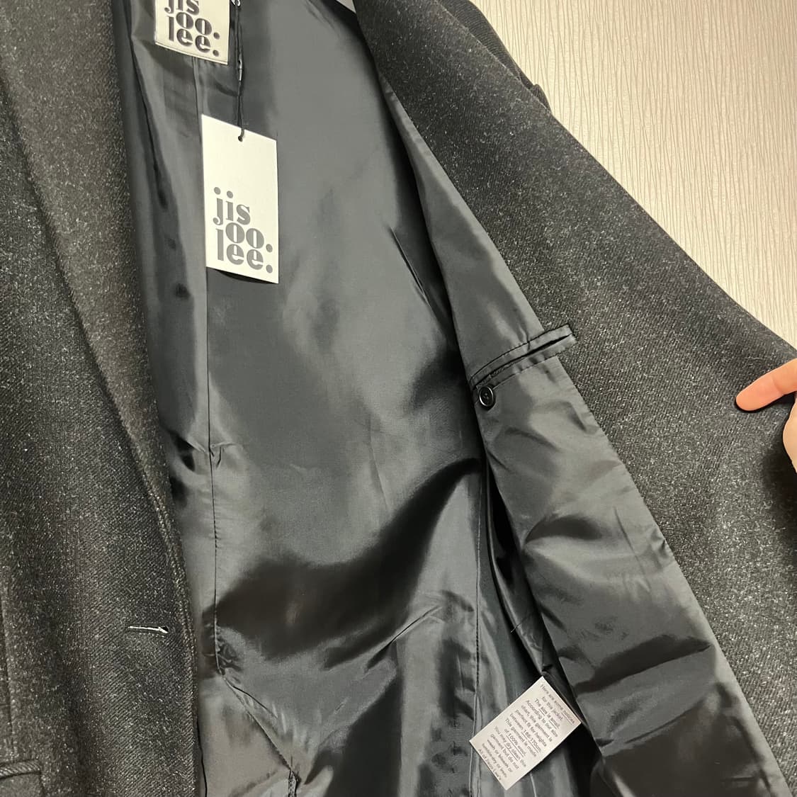 지수리 울100 자켓 검정 S -새제품 상품이미지7
