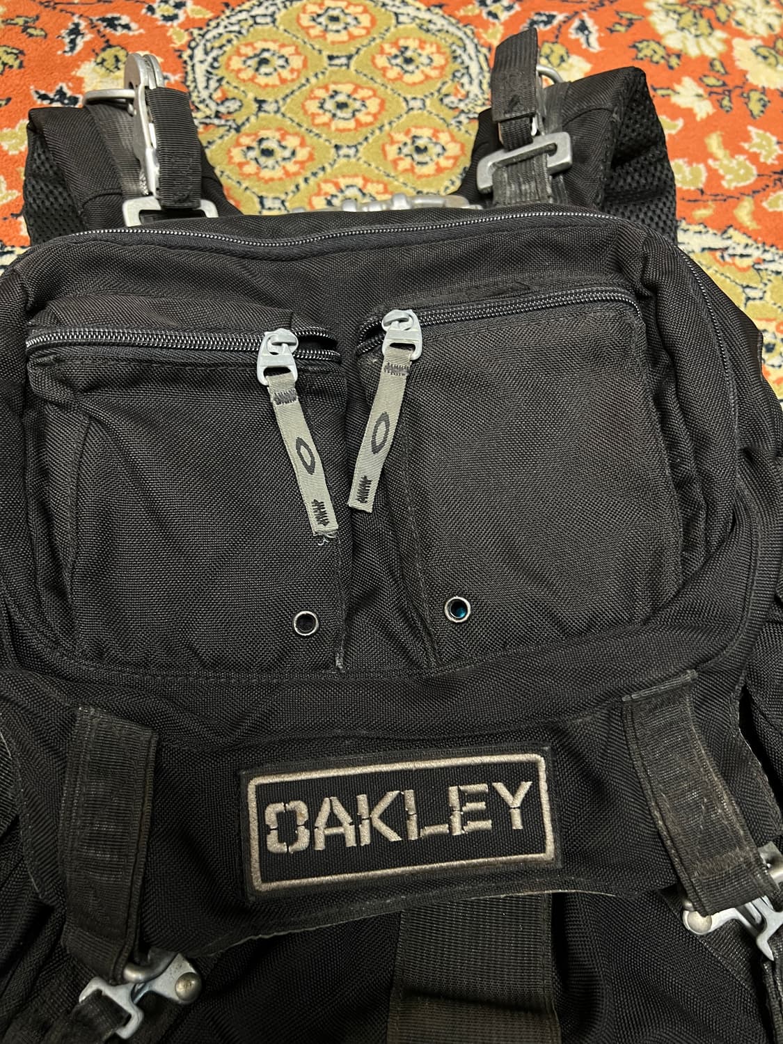 [FREE] 오클리 빈티지 테크니컬 백팩 상품이미지3