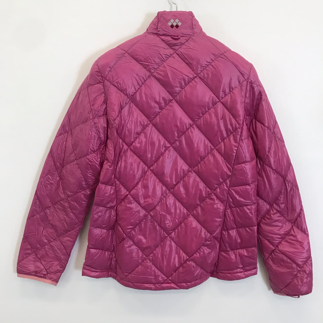 몽벨 퍼텍스퀀텀 다이아퀼팅 경량패딩 [여성M] 상품이미지4