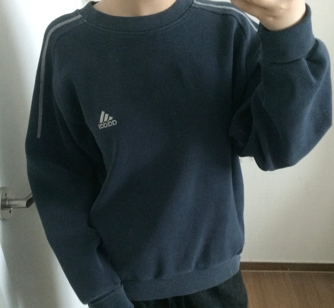 아디다스 빈티지 맨투맨 상품이미지1