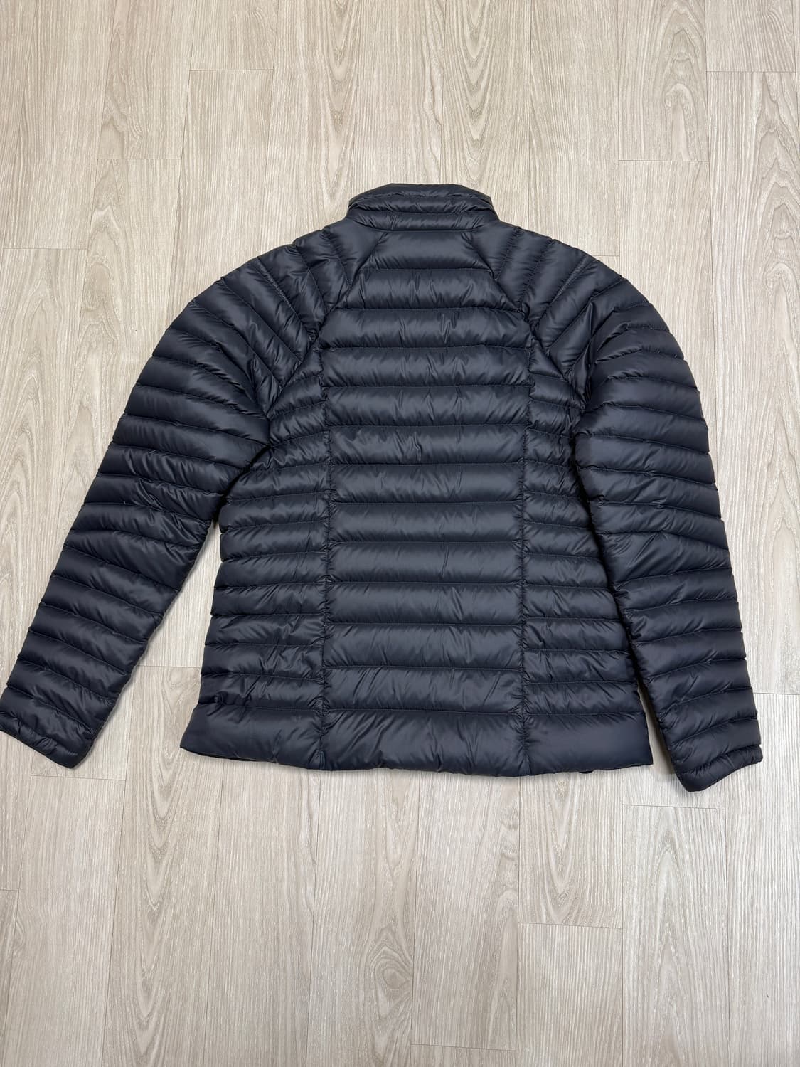 파타고니아 다운스웨트 경량패딩 상품이미지2