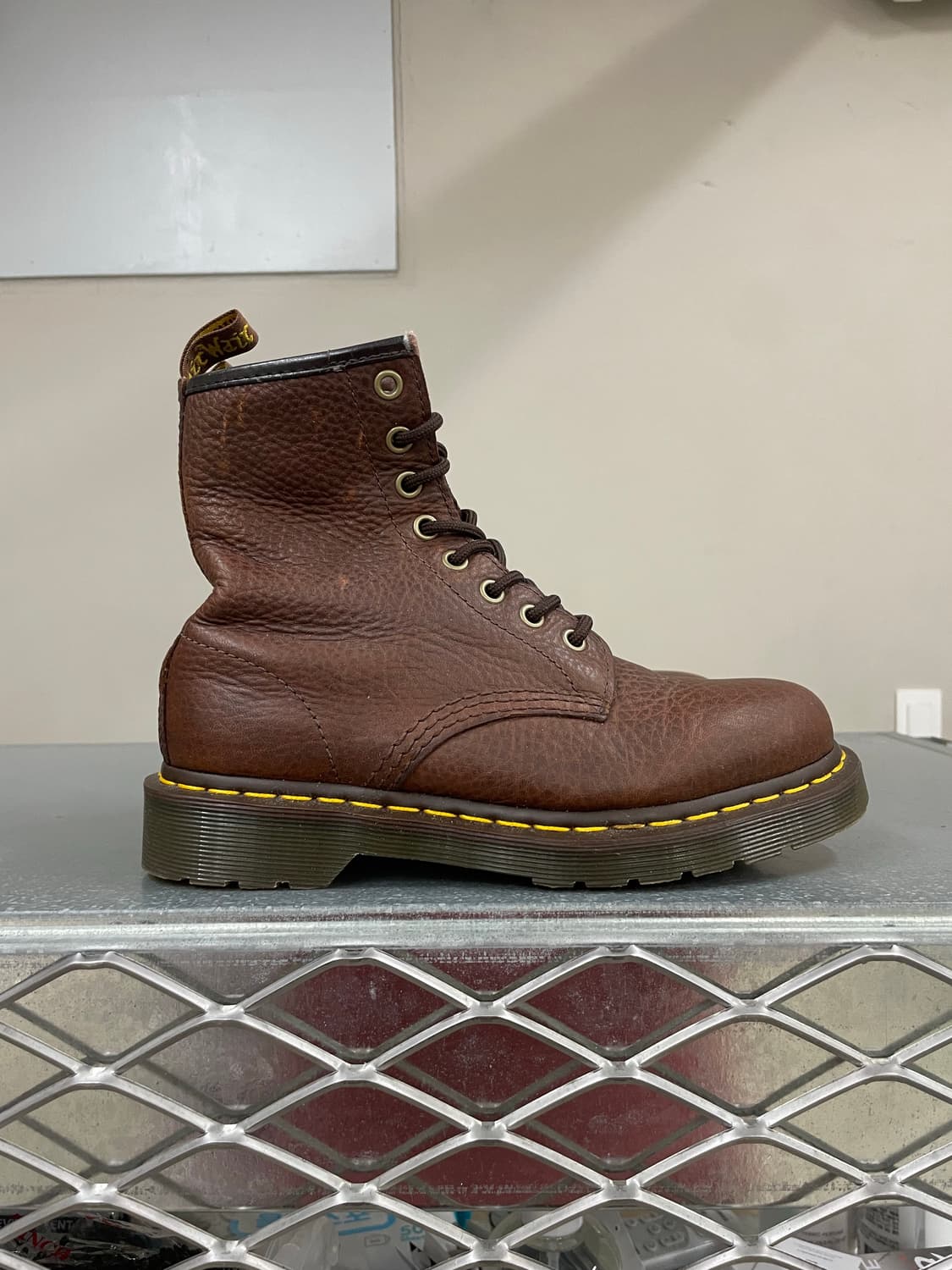 닥터마틴 1460 브라운 uk4 상품이미지4