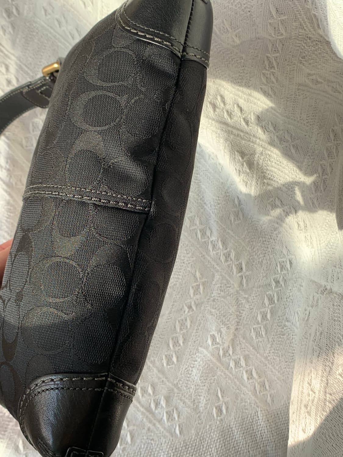 🖤 Coach 올블랙 패브릭 숄더백 상품이미지3