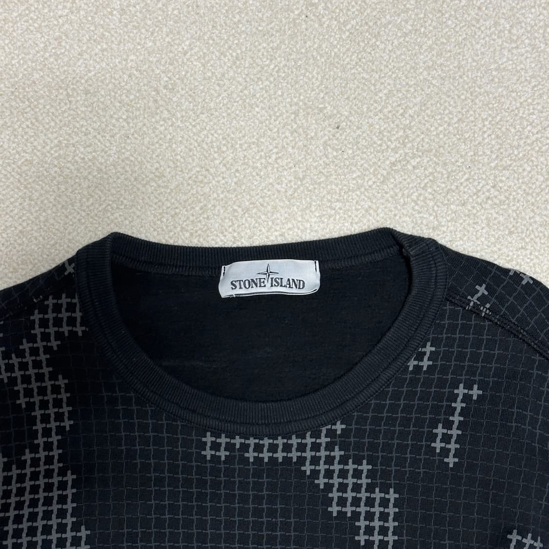 스톤 아일랜드 체크 그리드 카모 스웨트셔츠 상품이미지5