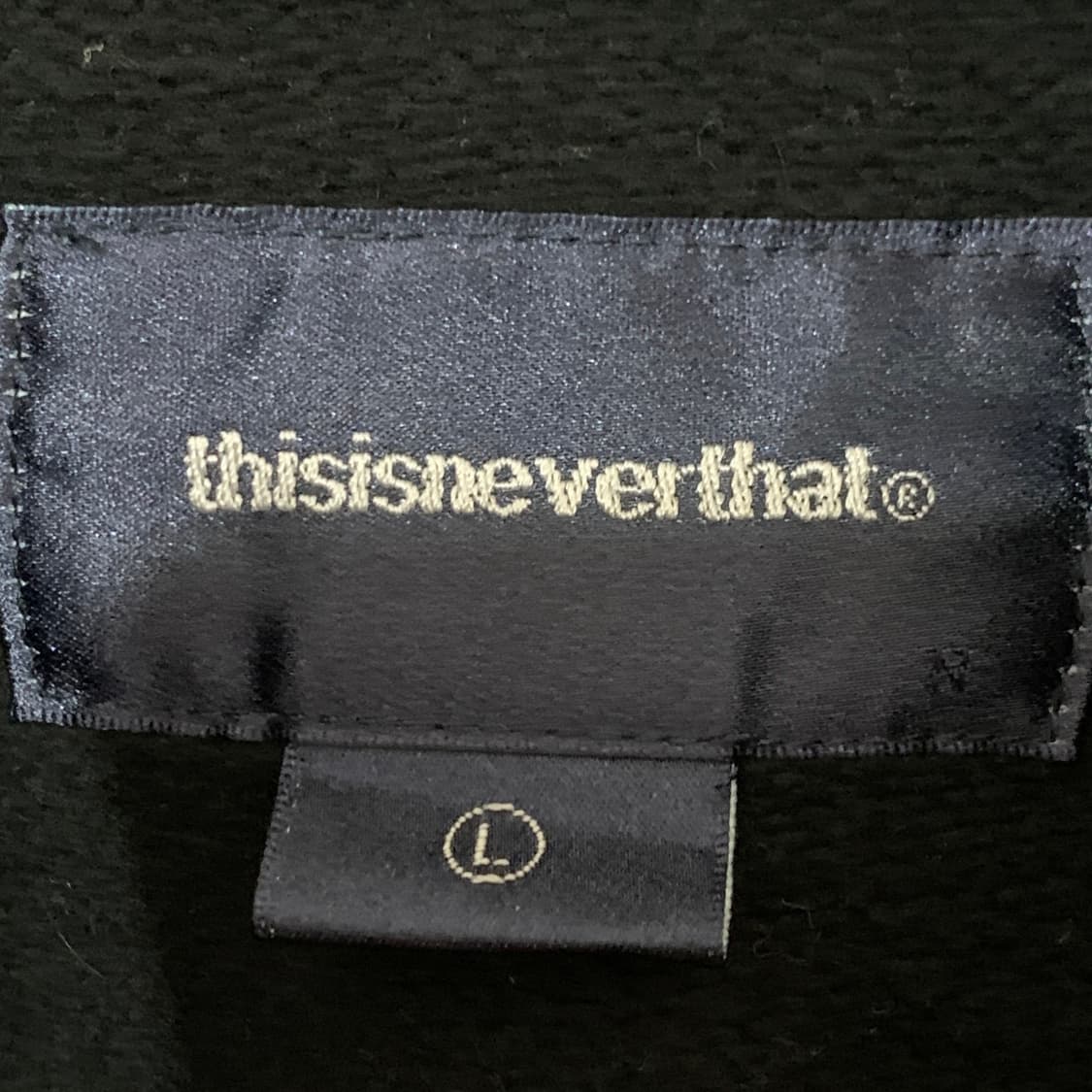 L 디스이즈네버댓 로고 레터링 자수 오버핏 기모 후드티 상품이미지5