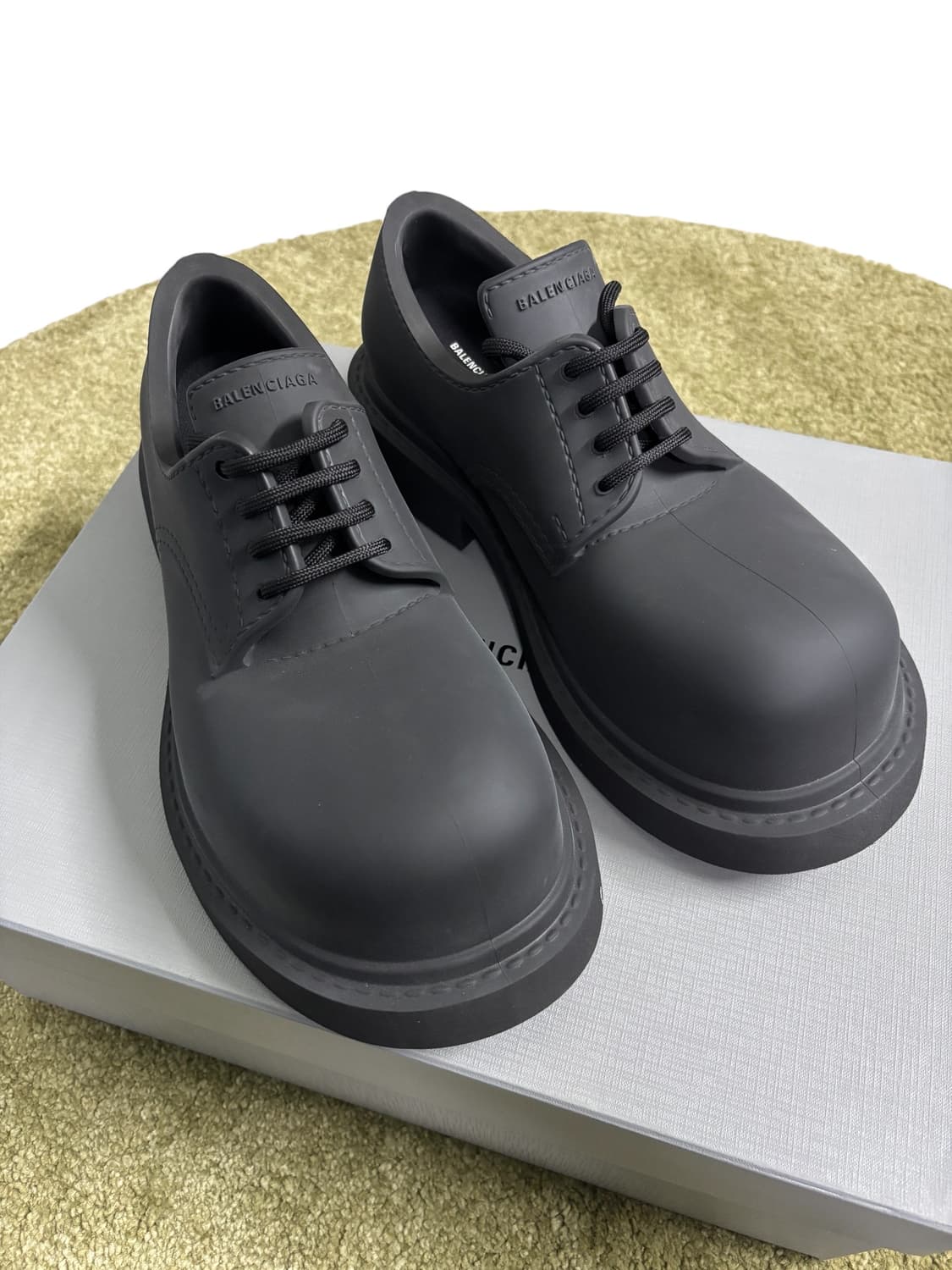 발렌시아가 스테로이드 더비 [42] 상품이미지1