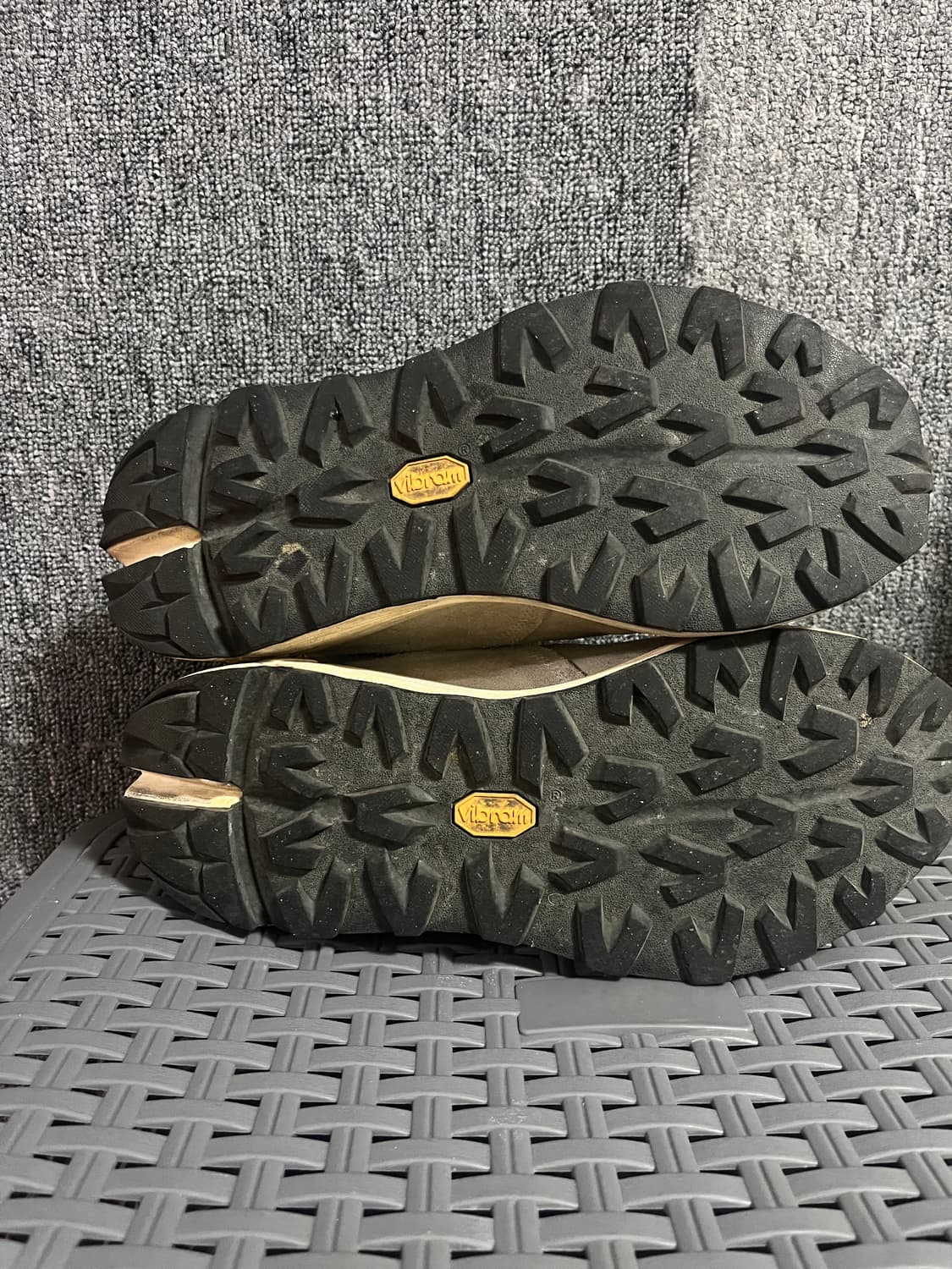 부테로 빈치 더티 오프화이트 260 상품이미지5