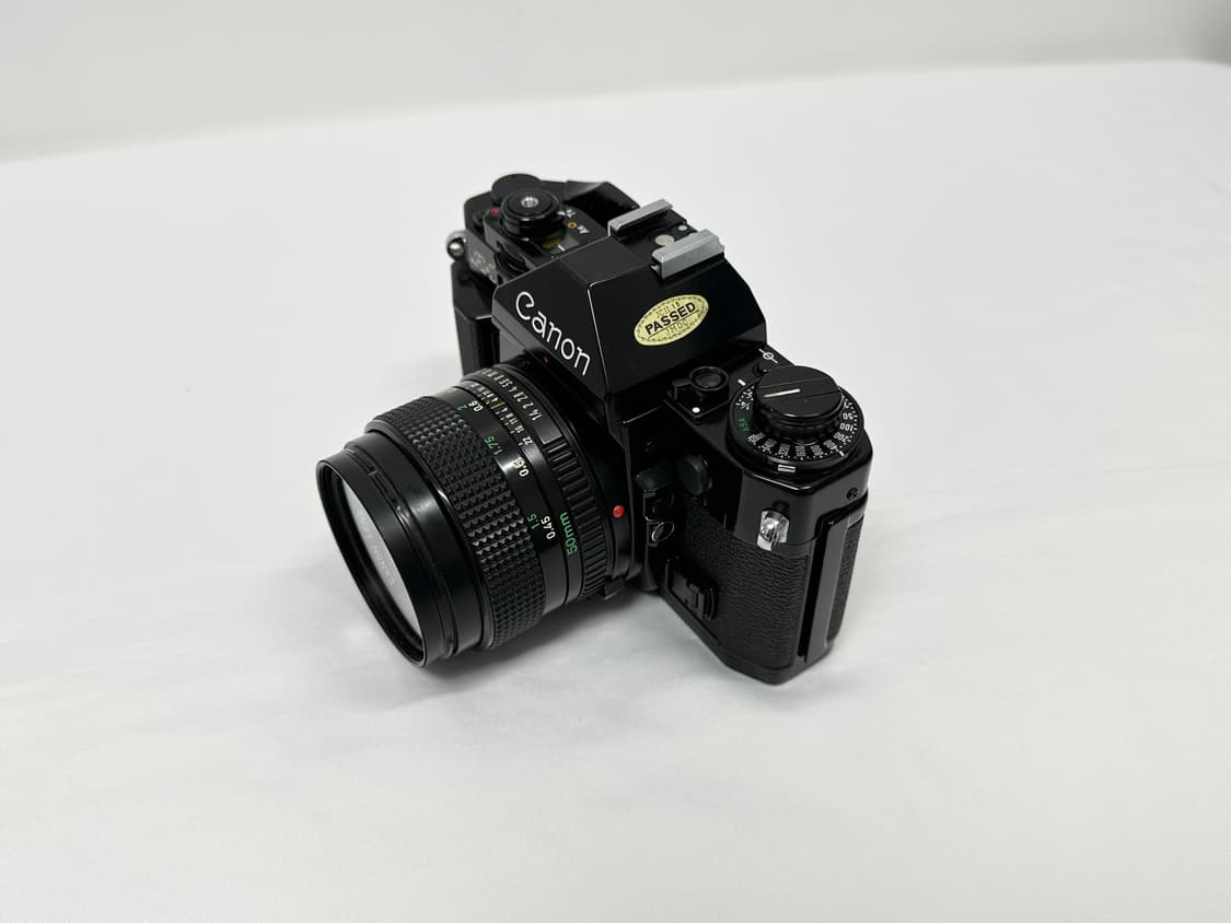 캐논 빈티지 필름카메라 A1 50mm f/1.4 블랙바디 상품이미지4