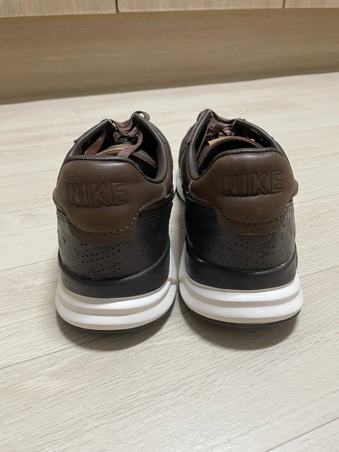 나이키 소프넷 루나 인터네셔널리스트 상품이미지5