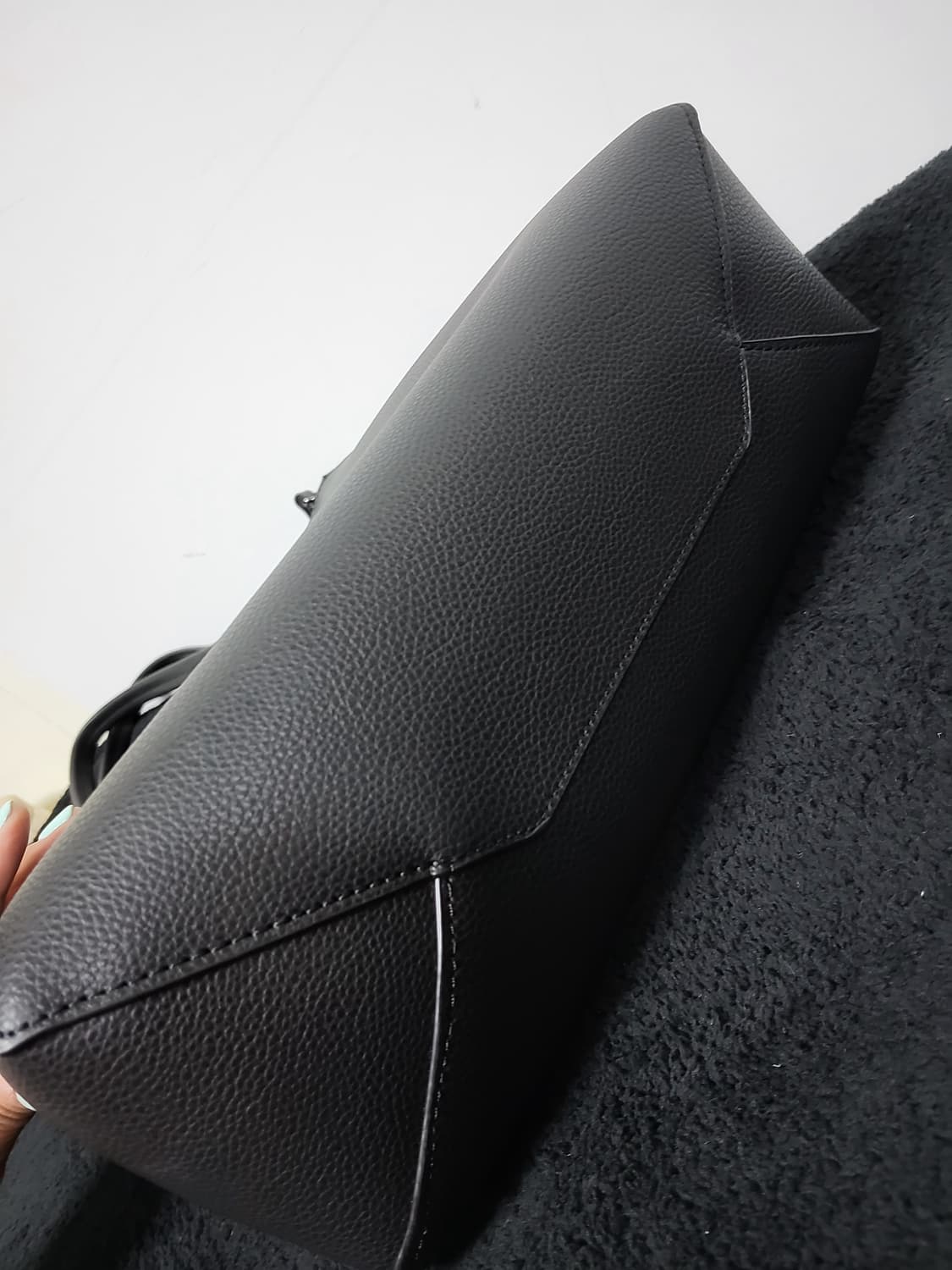 질스튜어트 블랙 숄더겸 크로스백 상품이미지3