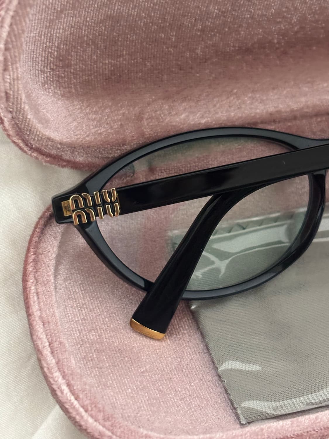 미우미우 안경 리가드 블랙 긱시크 OMU-09XVF 정품 블루라이트 상품이미지5