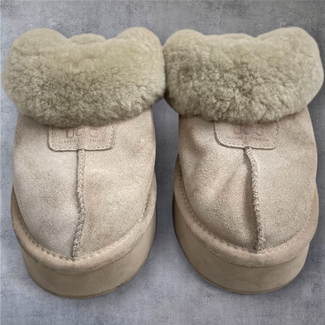 어그 UGG 라이트샌드 코케트 플랫폼 퍼 슬리퍼 EU38 상품이미지4