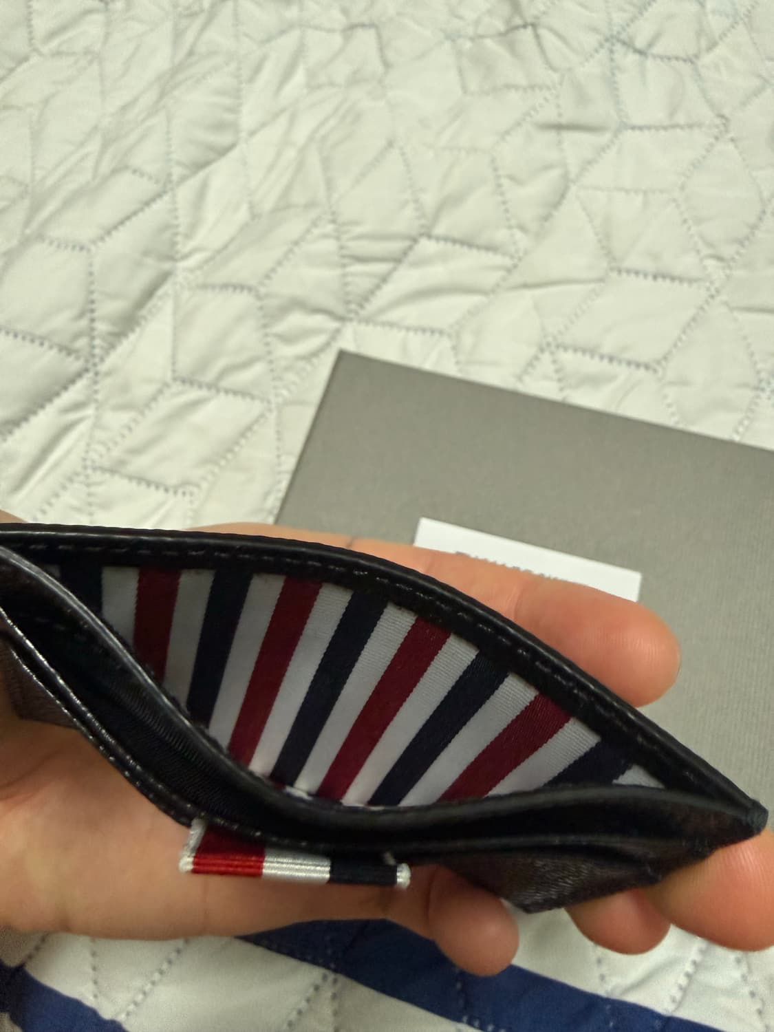 톰브라운 카드 지갑  싱글.(블랙) 상품이미지5