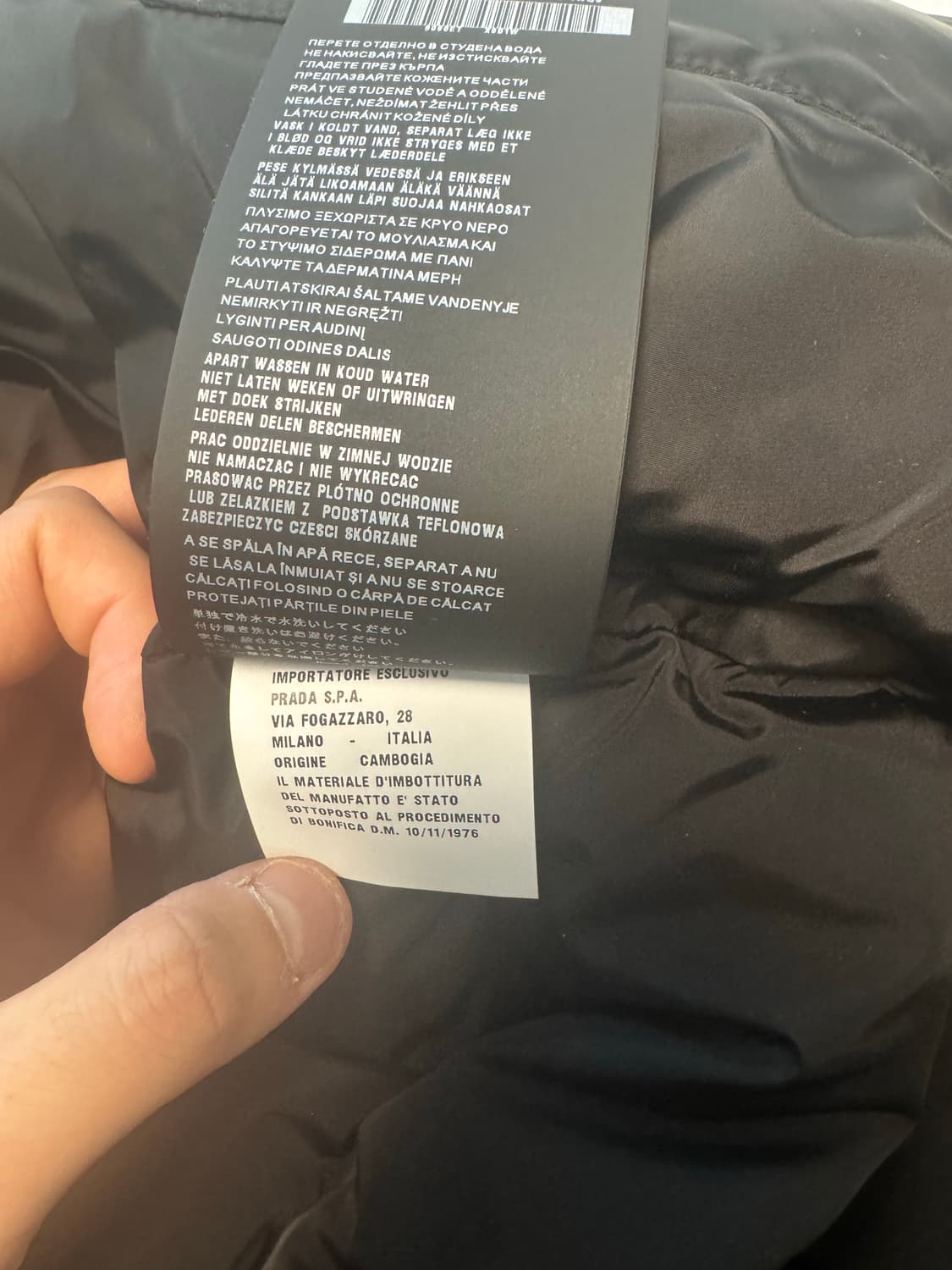 [54] 프라다 sgb112 패딩 블랙 상품이미지7