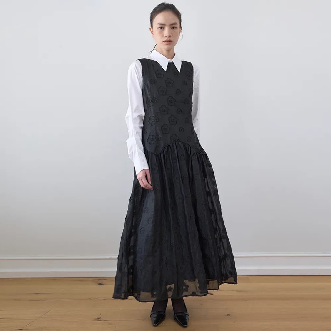 마조네 Back hole dress [새상품] 상품이미지5