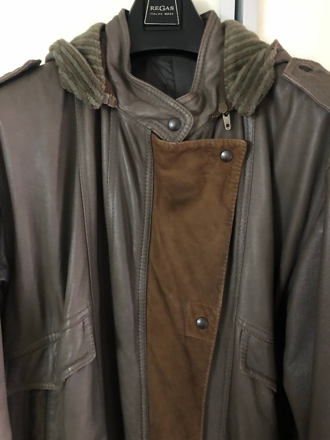 이탈리아 브라운 레더 후드 봄버자켓 상품이미지3