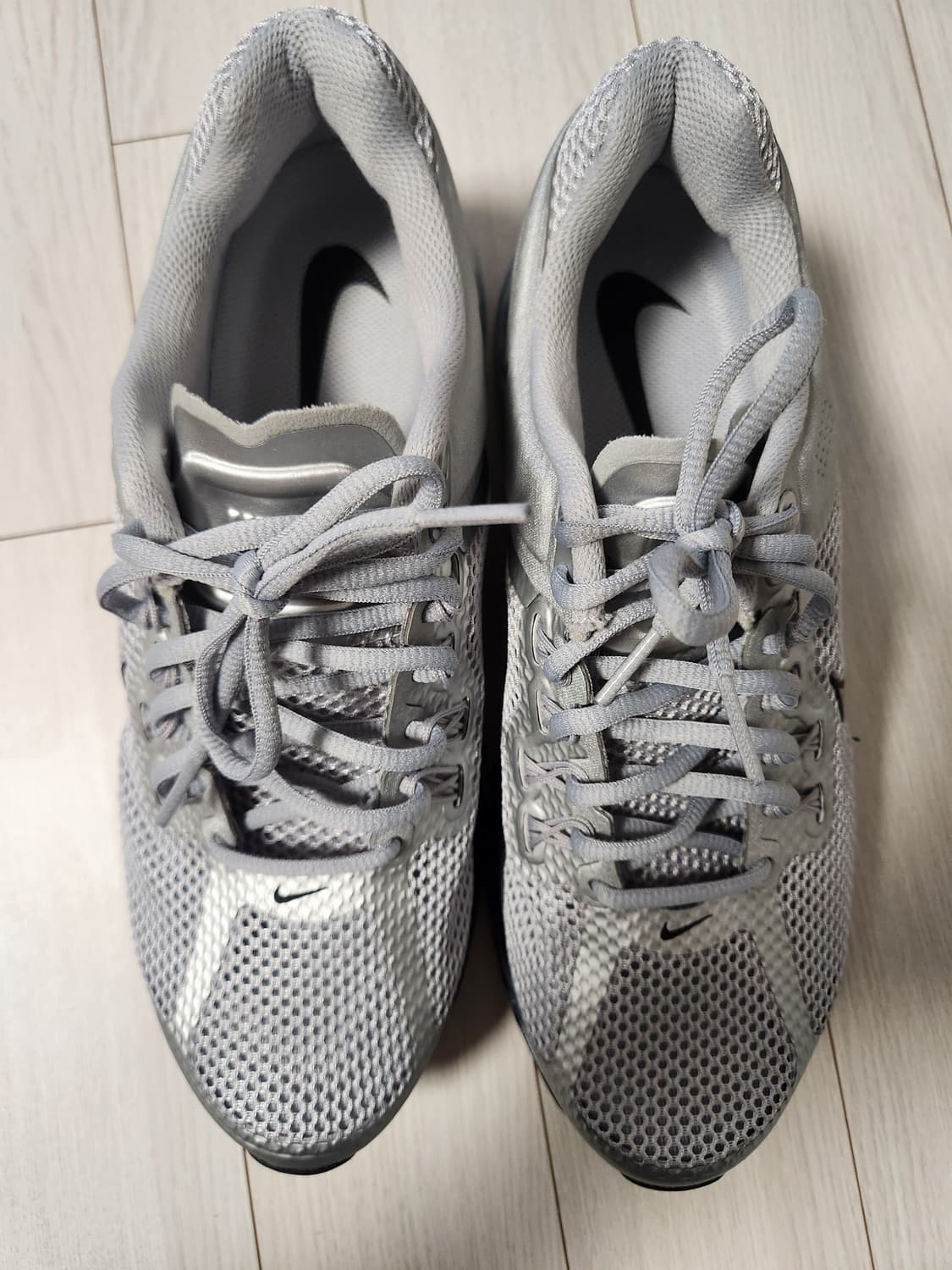 새상품급)나이키 에어맥스 2013 남성 신발 HQ3025-001 사이즈2 상품이미지2