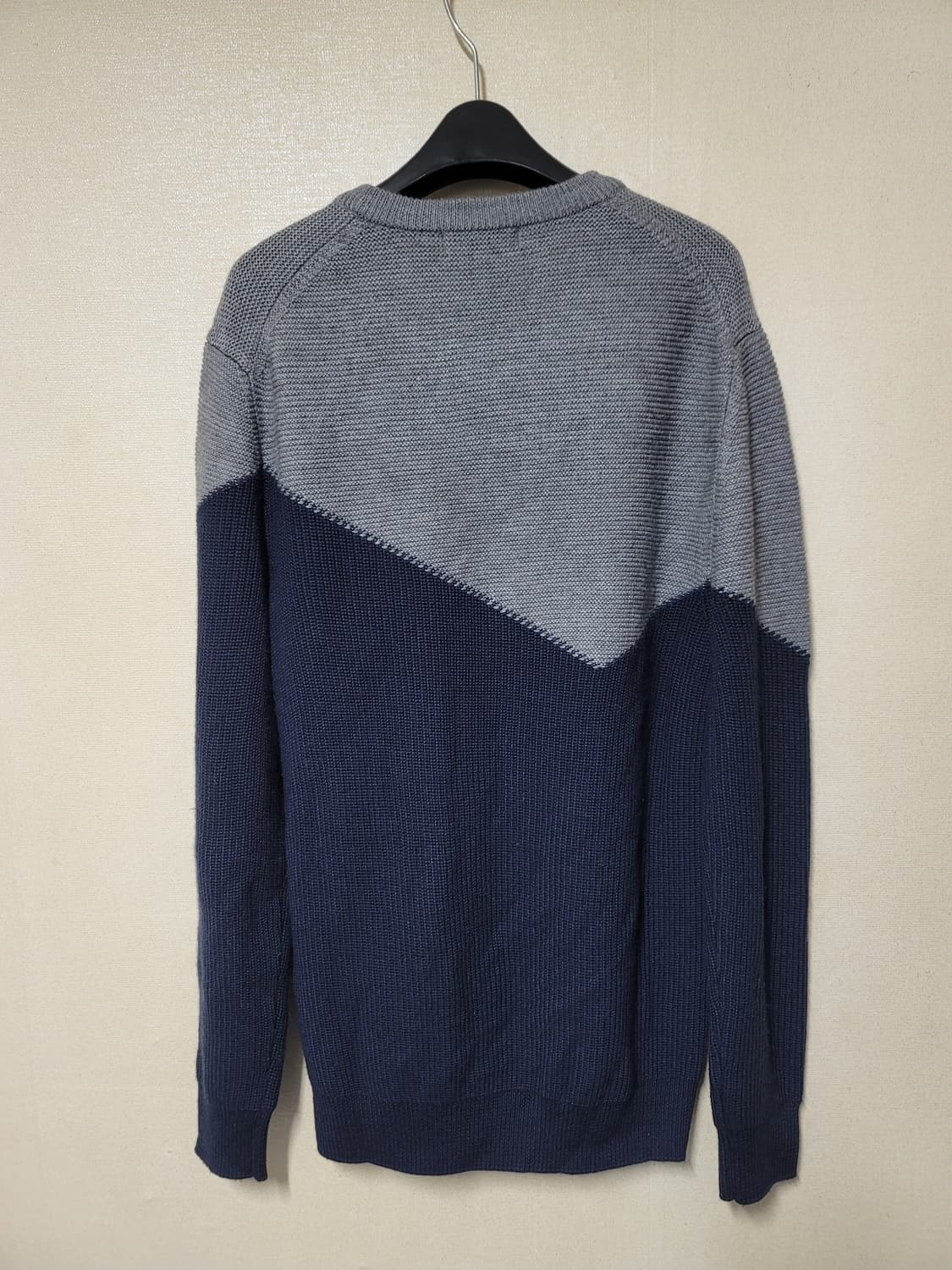 헤지스 컬러블럭 니트 상품이미지5