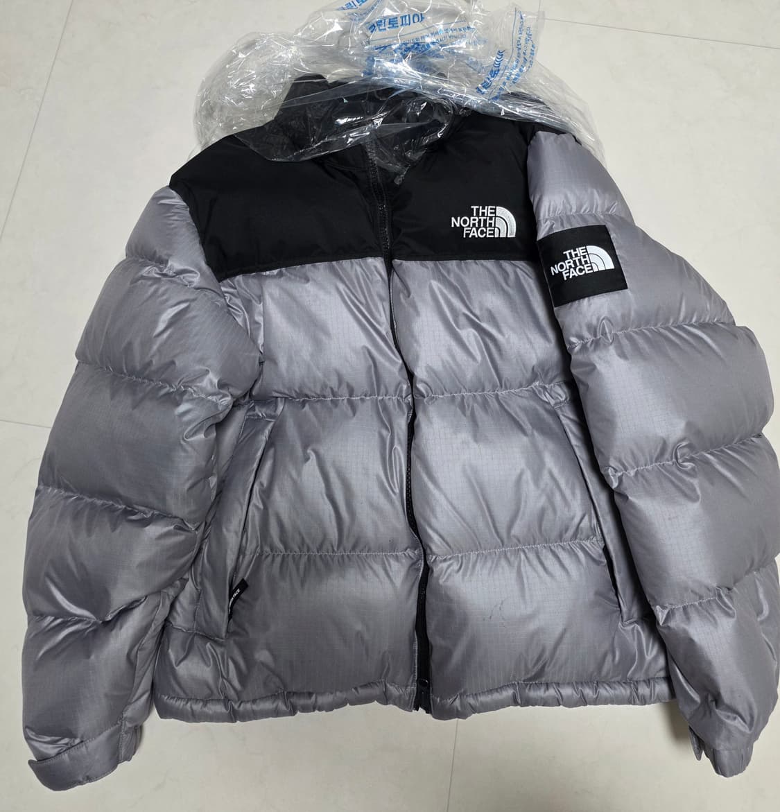 노스페이스 눕시 패딩 XL(105) 사이즈, 헤더 그레이색상 상품이미지1