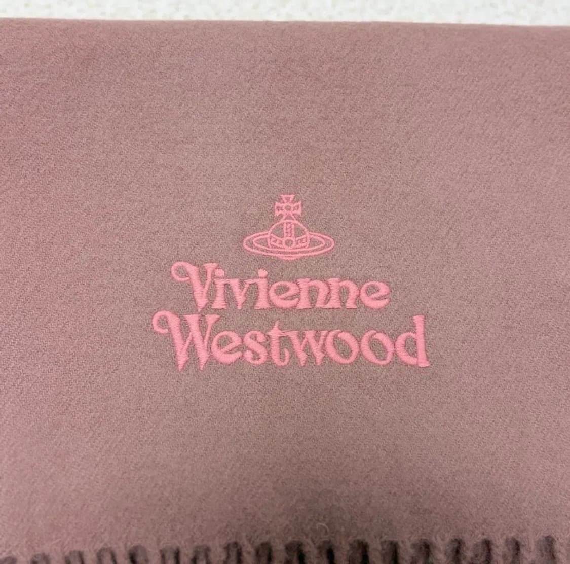 비비안웨스트우드 머플러 로즈 핑크 상품이미지2