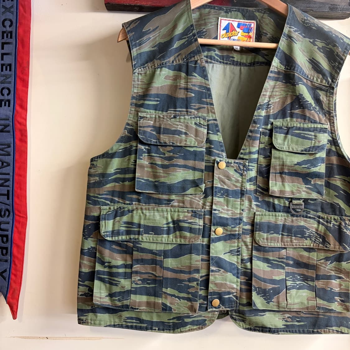 Tiger Camo Hunting Vest 상품이미지3
