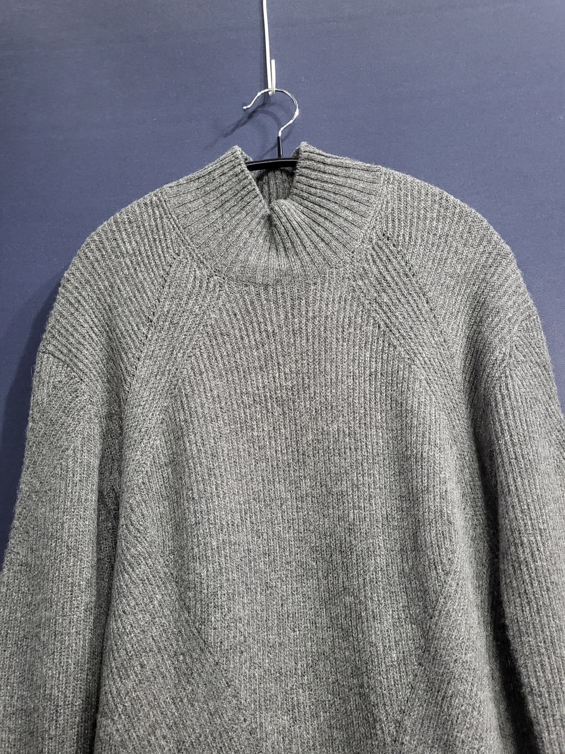 빈폴 캐시미어 넥 롱니트 상품이미지2