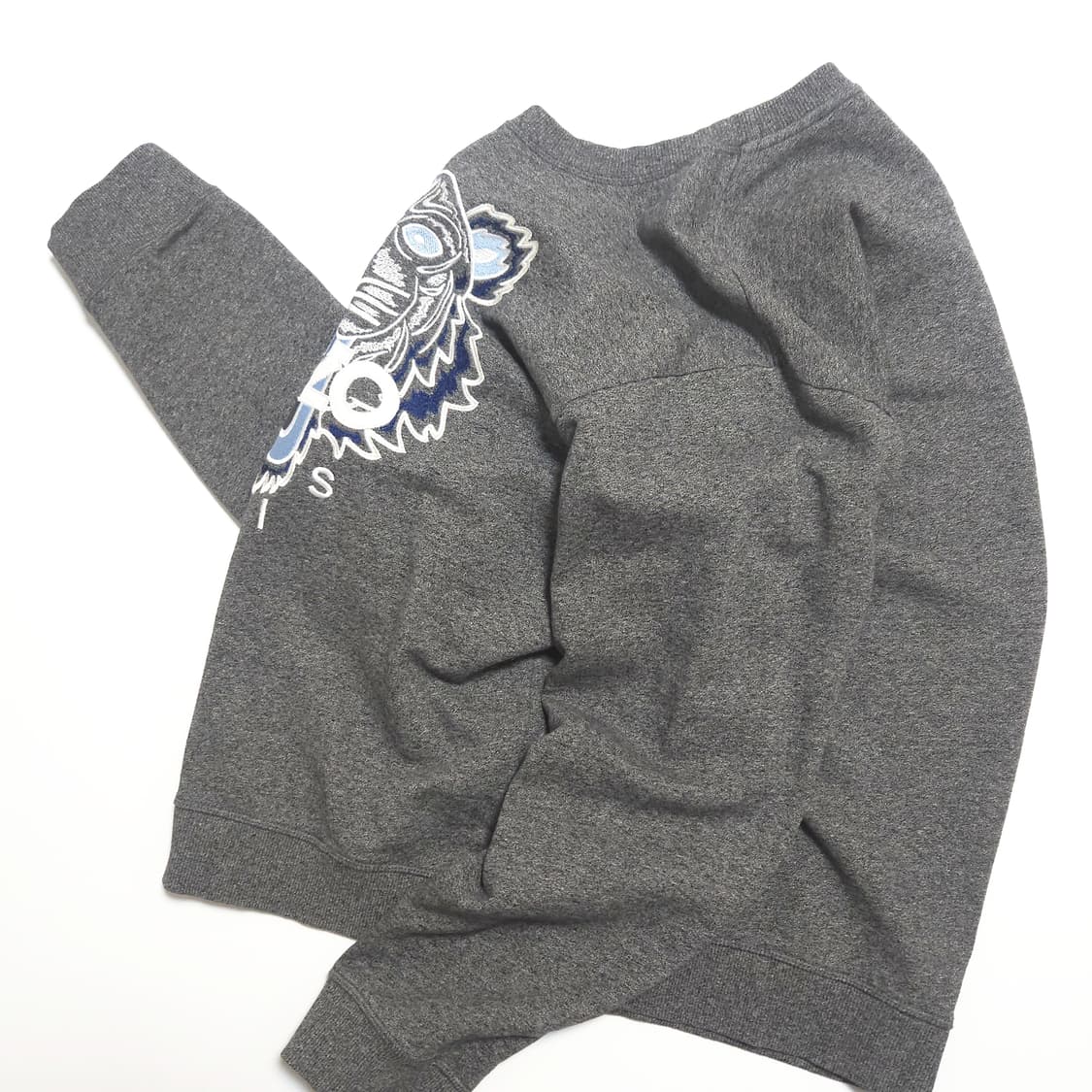 겐조 KENZO 타이거 맨투맨 스웻셔츠 그레이 상품이미지3