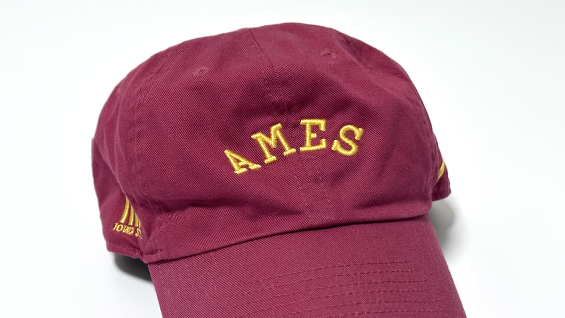 나이키 헤리티지86 드라이핏 빨강 볼캡 ‘Iowa Ames’ 상품이미지3