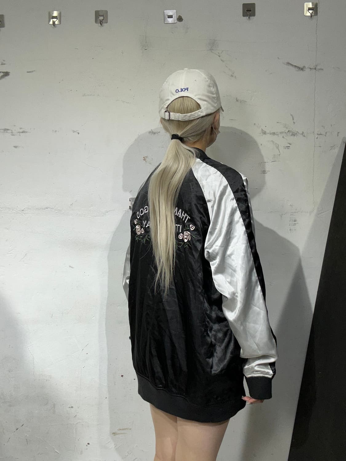 일본 빈티지 블랙 화이트 꽃 자수 자켓  상품이미지3