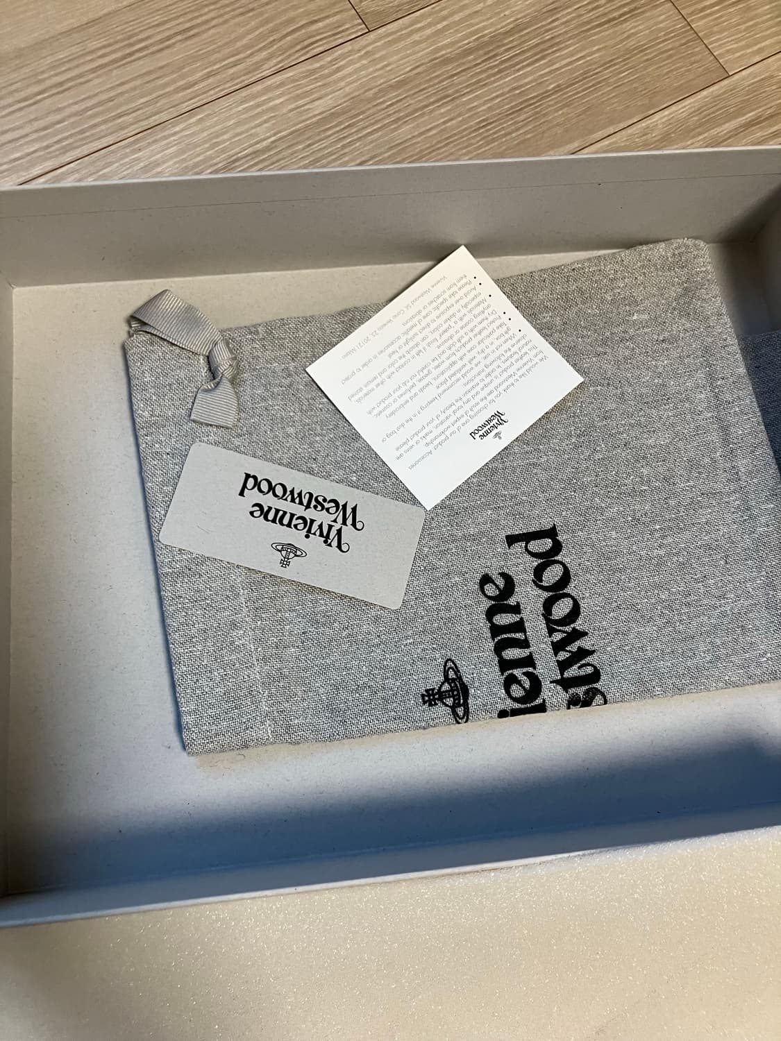 비비안웨스트우드 블랙 클러치 상품이미지7