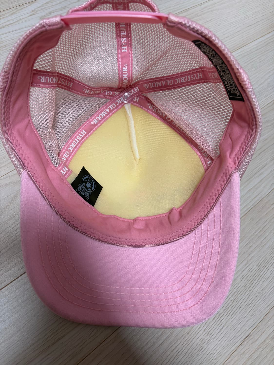 히스테릭 글래머 x P.A.M 에일리언 걸 메쉬캡 핑크 상품이미지3