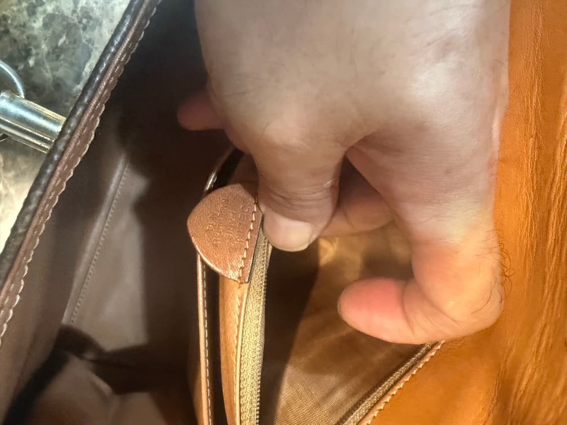 정품 셀린느 마카담 빈티지 토드백 팝니다 상품이미지7