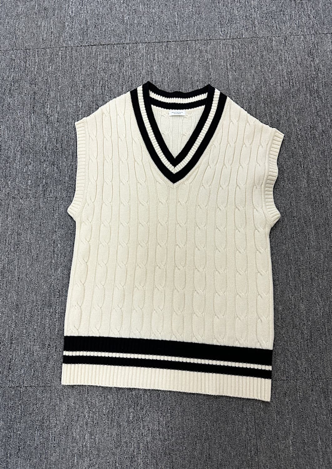 유나이티드 에로우즈 오버핏 니트 상품이미지3