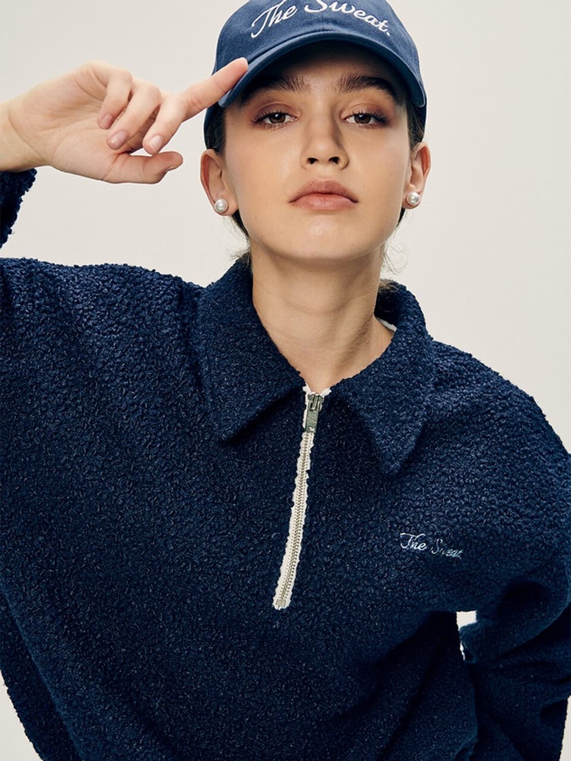 The Sweat 더스웻 커시브 로고 캡 네이비  상품이미지6